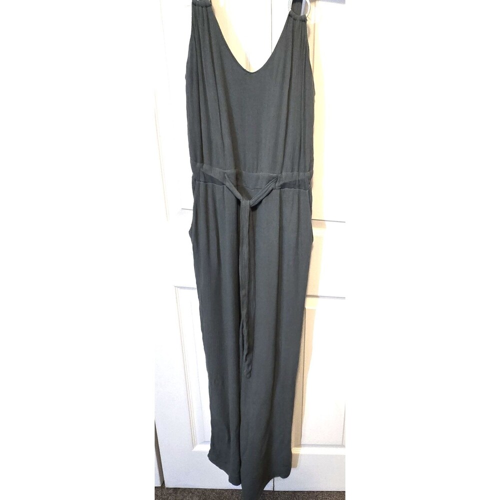 Derek Heart Women's  Rayon Jumpsuit Size M Medium V-Neck Tie Green Pockets